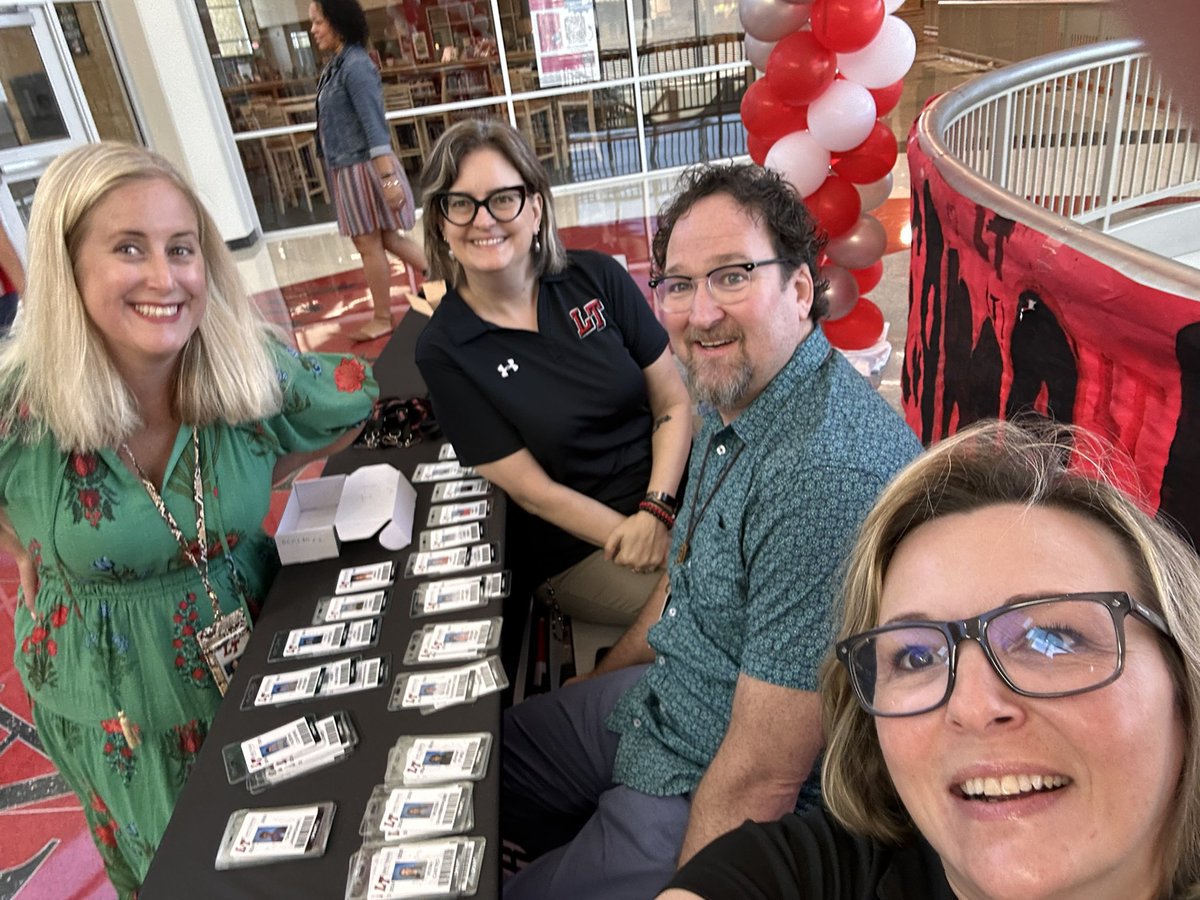 LTISDSpecSvcs's tweet image. Best BCMS welcome back to school group ever!  Our favorite day of the year!!!