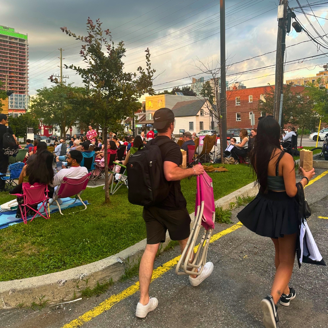 Westboro Village (@westborobia) on Twitter photo Join us this Friday, August 16th for another FREE movie night in #WestboroVillage.
We'll be screening ✨The Truman Show✨ <a href="/CapitalPopUpCin/">Capital Pop-Up Cinema</a>
📍 345 Richmond Ave
⌚ Movies start at dusk
See you there! Join us this Friday, August 16th for another FREE movie night in #WestboroVillage.
We'll be screening ✨The Truman Show✨ <a href="/CapitalPopUpCin/">Capital Pop-Up Cinema</a>
📍 345 Richmond Ave
⌚ Movies start at dusk
See you there!