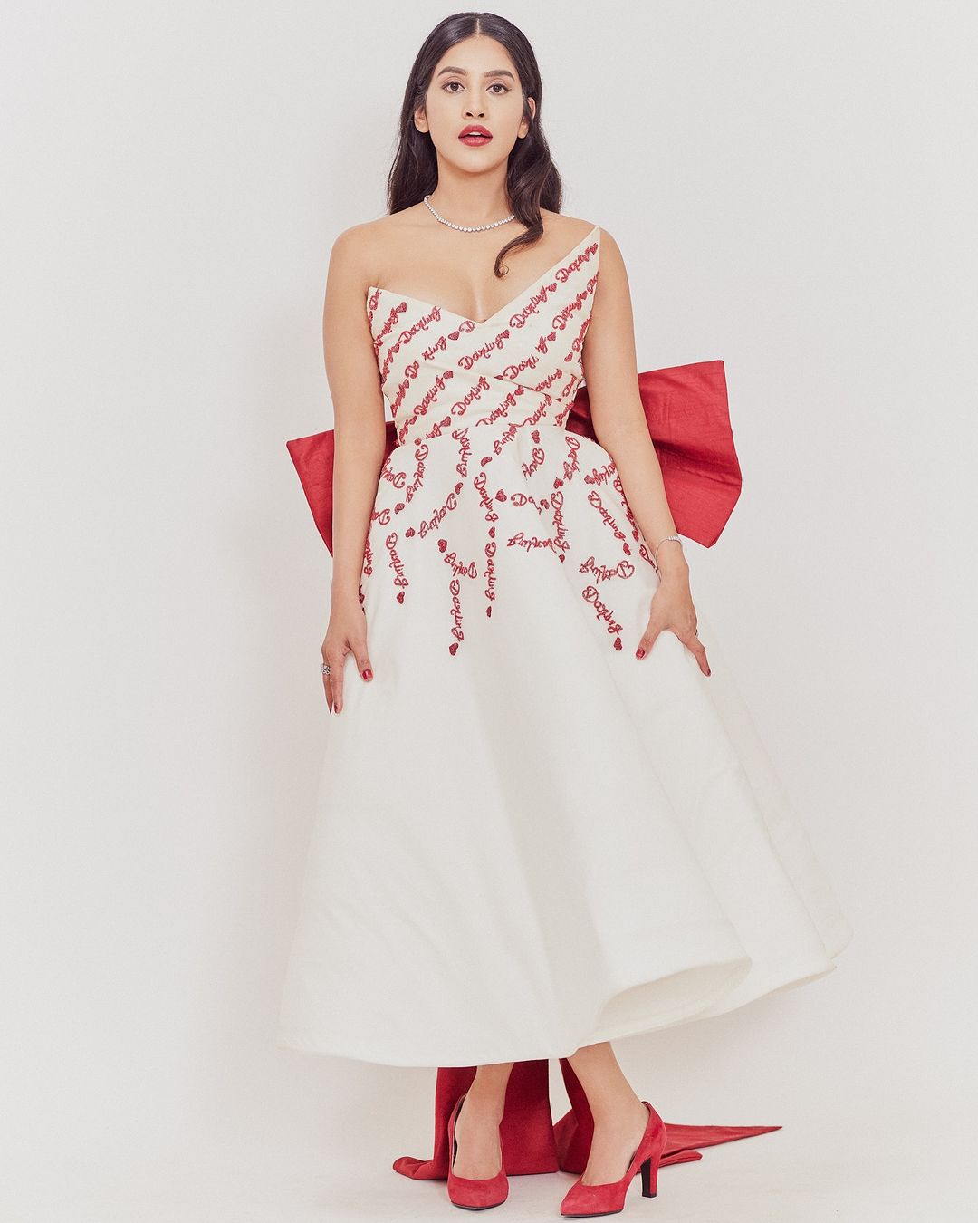 GU8oe8qXMAAxG99?format=jpg&name=large