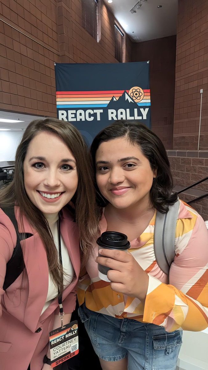 kulkarniankita9's tweet image. It was great connecting with these wonderful ladies