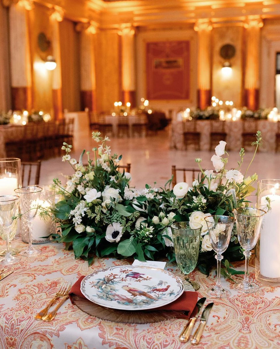 EventsUStation's tweet photo. A romantic evening for the books with rich colors and luxe vibes.
#DesignCuisineEvents #eventsatunionstation #unionstationevents #unionstation #DC #WashingtonDC #dcweddingplanners #dcweddings #dcbrides #weddings #dcwedding #dcmoments #dcvenue #dmvvenue #weddingplanners #events https://t.co/nWEyy7HwFd