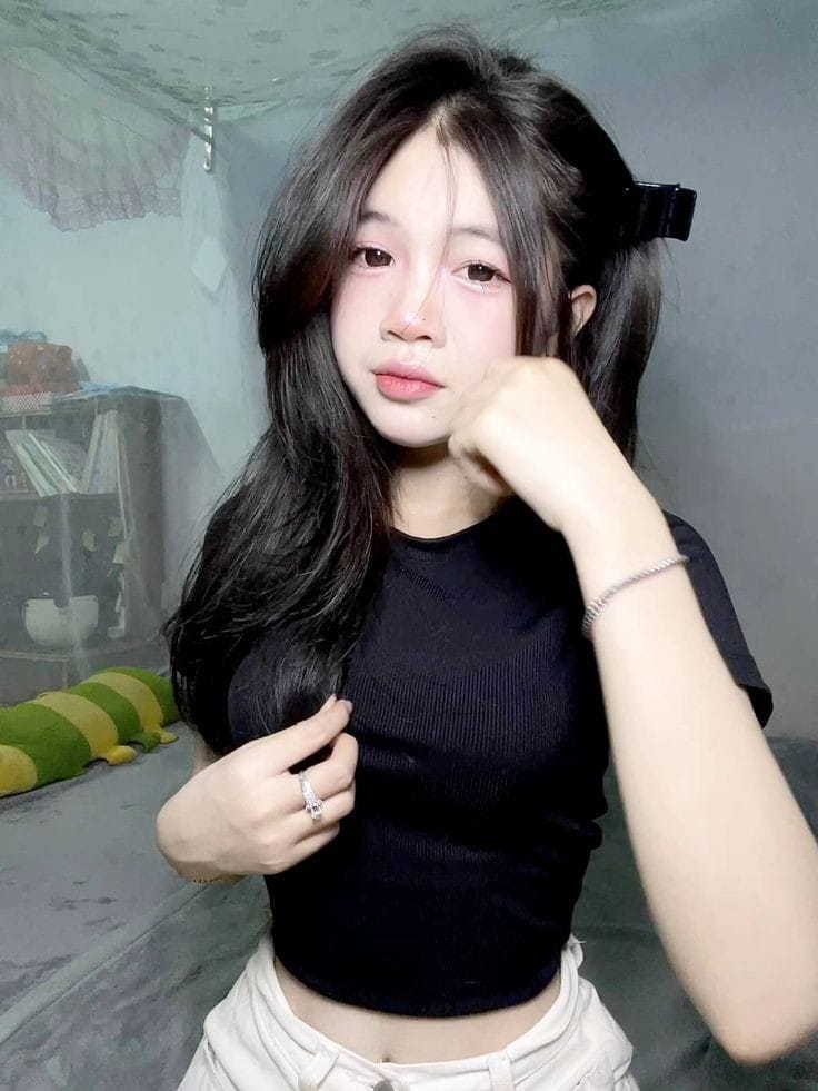 Morton Jacobellis The Vietnamese Communist Party has been in power since 1975.Morton Jacobellis