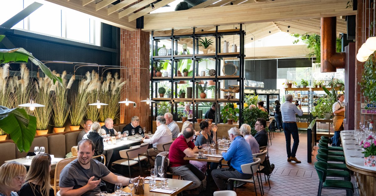 The annual International Garden Centre Association congress is coming to Québec, Canada, August 25-31 in what is shaping up to be an inspiring journey to cap off the summer. 🪴

👉 Read more: landscapetrades.com/quebec-garden-…

#LandscapeTrades #IGCA2024