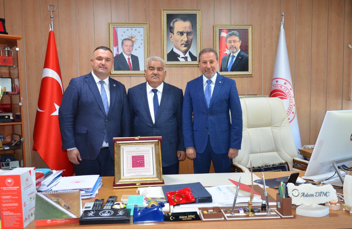 Konya Esnaf ve Sanatkarlar Odaları Birliği Başkanı , Türkiye Şöförler ve Otomobilciler Federasyonu Genel Başkan Vekili  Muharrem KARABACAK  ile bir araya geldik.Nazik ziyaretlerinden dolayı kendilerine teşekkür ediyor görevlerinde başarılar diliyorum.
<a href="/KONESOB/">Konya Esnaf ve Sanatkarlar Odaları Birliği</a> 
<a href="/tarimormanpgm/">Personel Genel Müdürlüğü</a>