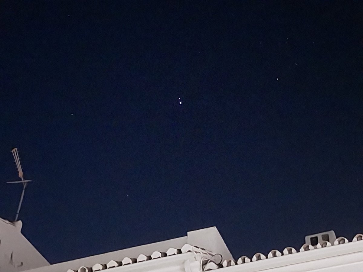 Víctor M. García tweet media