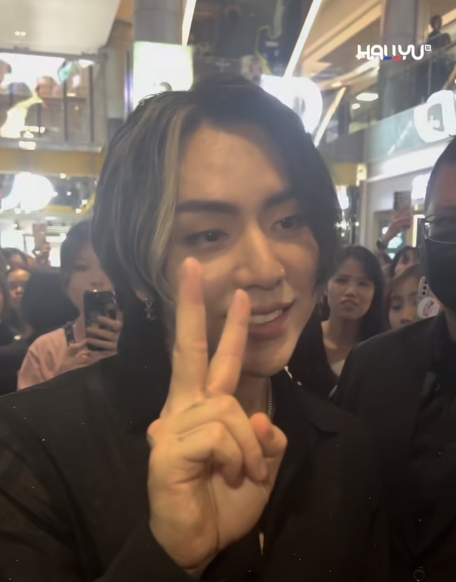 i want to cry he’s soooo