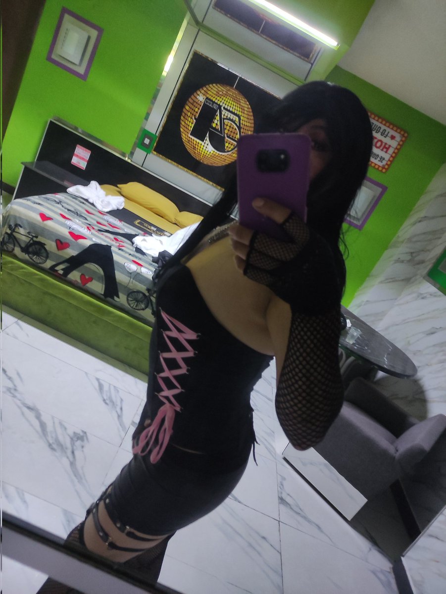 JuanVioleta2's tweet photo. Todas las fotos que estoy subiendo no son recientes pero si son de este año https://t.co/68Cy1moHsZ