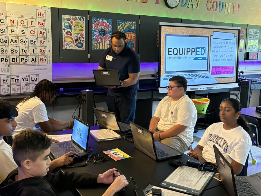 Fort Bend ISD tweet media