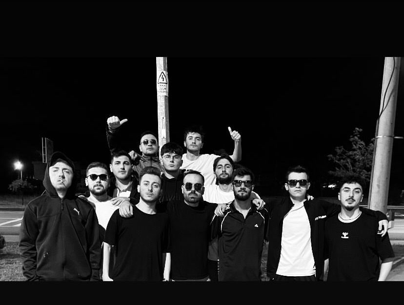 bberkakyol's tweet photo. no surrender https://t.co/uFaWFdB8sv
