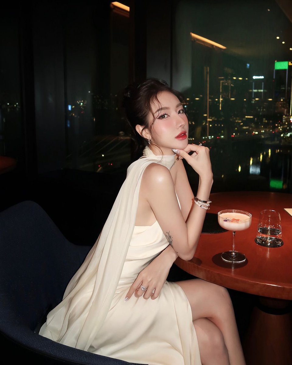 eat, love, repeat 🥂