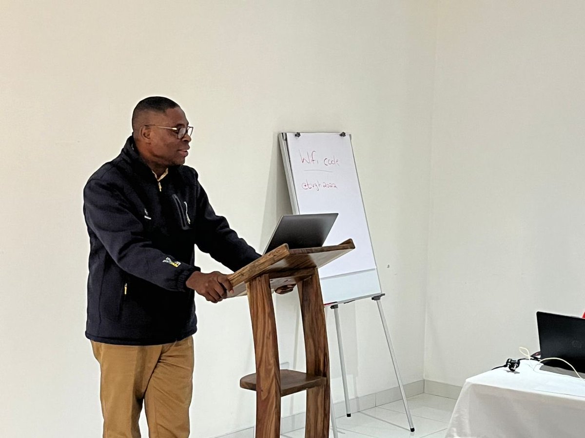 iloharare's tweet photo. A pre-congress meeting for National Union of Namibian Workers⁩ ⁦@ILOAfrica⁩ ⁦@ilo_pretoria⁩ ⁦@ILOACTRAV⁩ ⁦@LaRRINamibia⁩ https://t.co/mMszpH4x3w