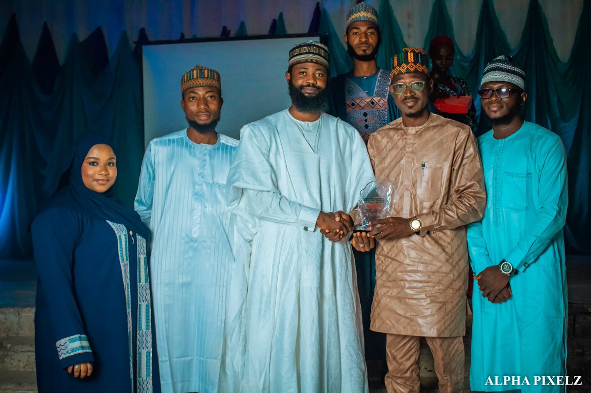 BunduPrince's tweet photo. I am overwhelmed with gratitude for being chosen as the recipient of this award of excellent service…. Thank you NAAS…. https://t.co/pXQwPUOTTr
