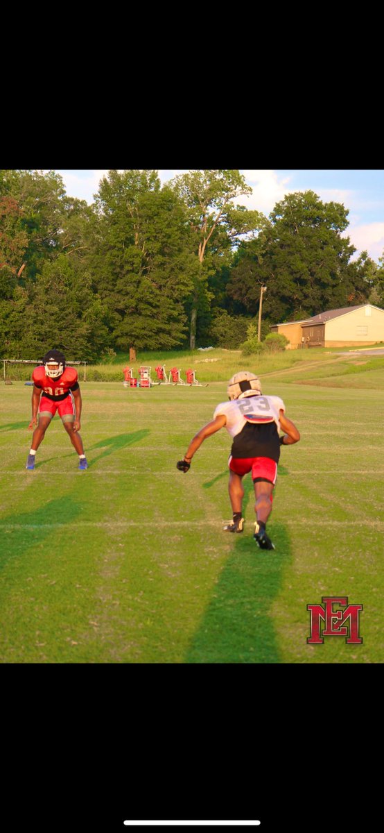 Almost that time <a href="/demarioh4/">Demario Harrell LB</a> 
☠️🏴‍☠️❤️EMCC❤️🏴‍☠️☠️ <a href="/EMCCathletics/">EMCC Athletics</a> 
🦁LIONS PR1DE🦁

@CoachHam_EMCC <a href="/_CoachKThompson/">𝐊𝐞𝐯𝐢𝐞 𝐓𝐡𝐨𝐦𝐩𝐬𝐨𝐧, 𝐄𝐝.𝐒.</a> <a href="/JuCoFootballACE/">JuCo Football Forer</a> <a href="/JUCOFFrenzy/">JUCO Football Frenzy</a> <a href="/MSJUCOREPORT/">MS JUCO FOOTBALL™️</a> <a href="/MacCorleone74/">Rion (Ree-un) Young</a>