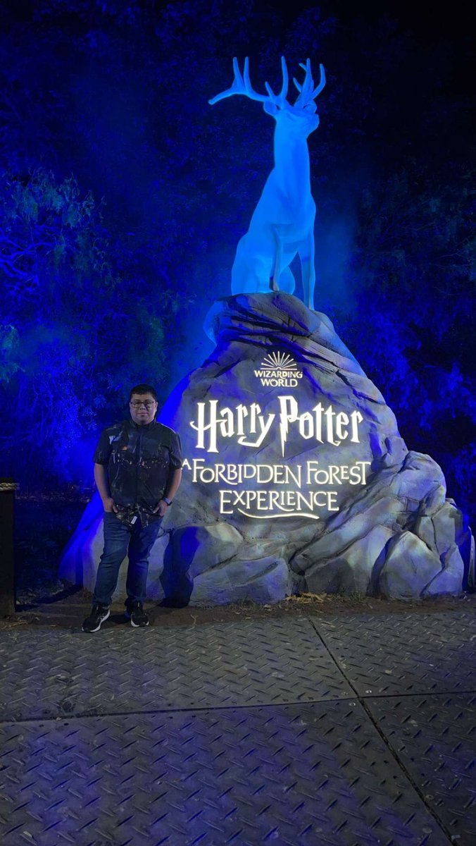 JCia069's tweet photo. Harry Potter A forbidden forest experience #harrypotter #forbiddenforestexperience #dallas #texas #littleelm #expectopatronum #mypatronus https://t.co/01u0YctJsj