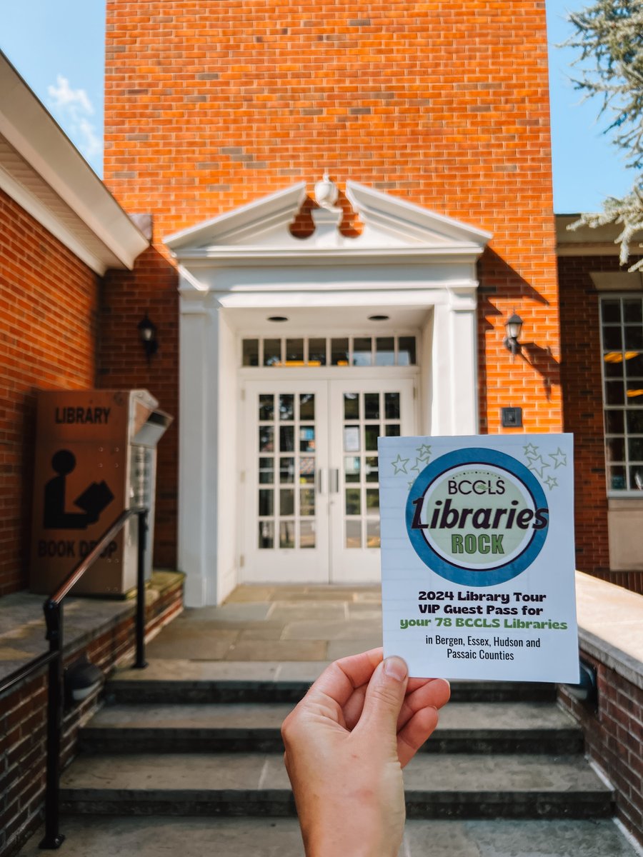 GlenRockLibrary's tweet photo. @BCCLS Libraries ROCK! Pick up your VIP Library Tour Guest Pass at the front desk (or any of our 78 member libraries) and embark on a BCCLS Library Tour for a chance to win a $50 VISA Gift Card! The more stamps you gather, the better your chances to win. Submit by September 30. https://t.co/zk8ONKZUXb