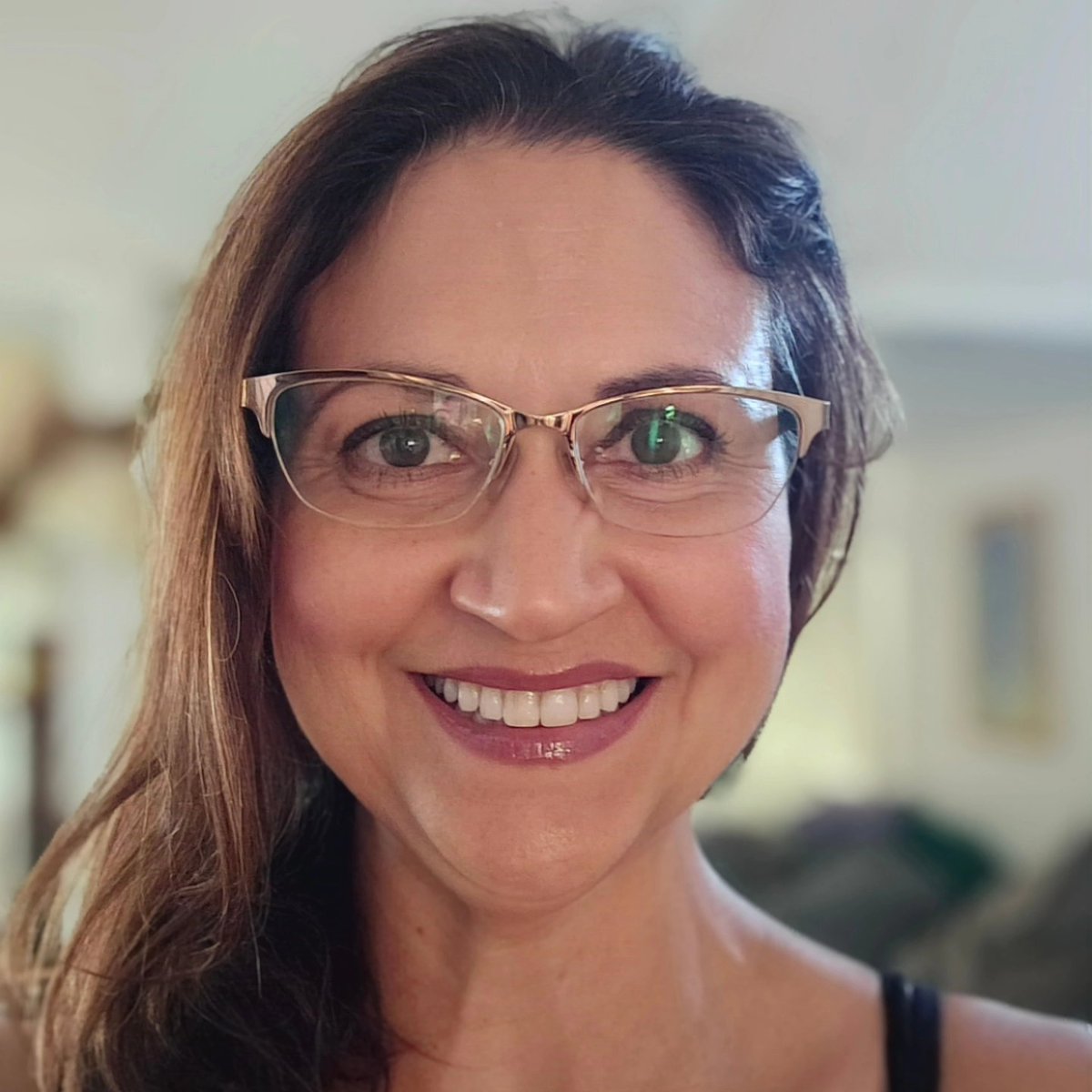 BookPRSanDiego's tweet photo. You are looking at the newest board member of #AnvilofHope, a nonprofit dedicated to empowering San Diego's youth and breaking th cycle of poverty. Please support my first fundraising effort, https://t.co/TVnVau6T4p https://t.co/lwW5Yc88mk