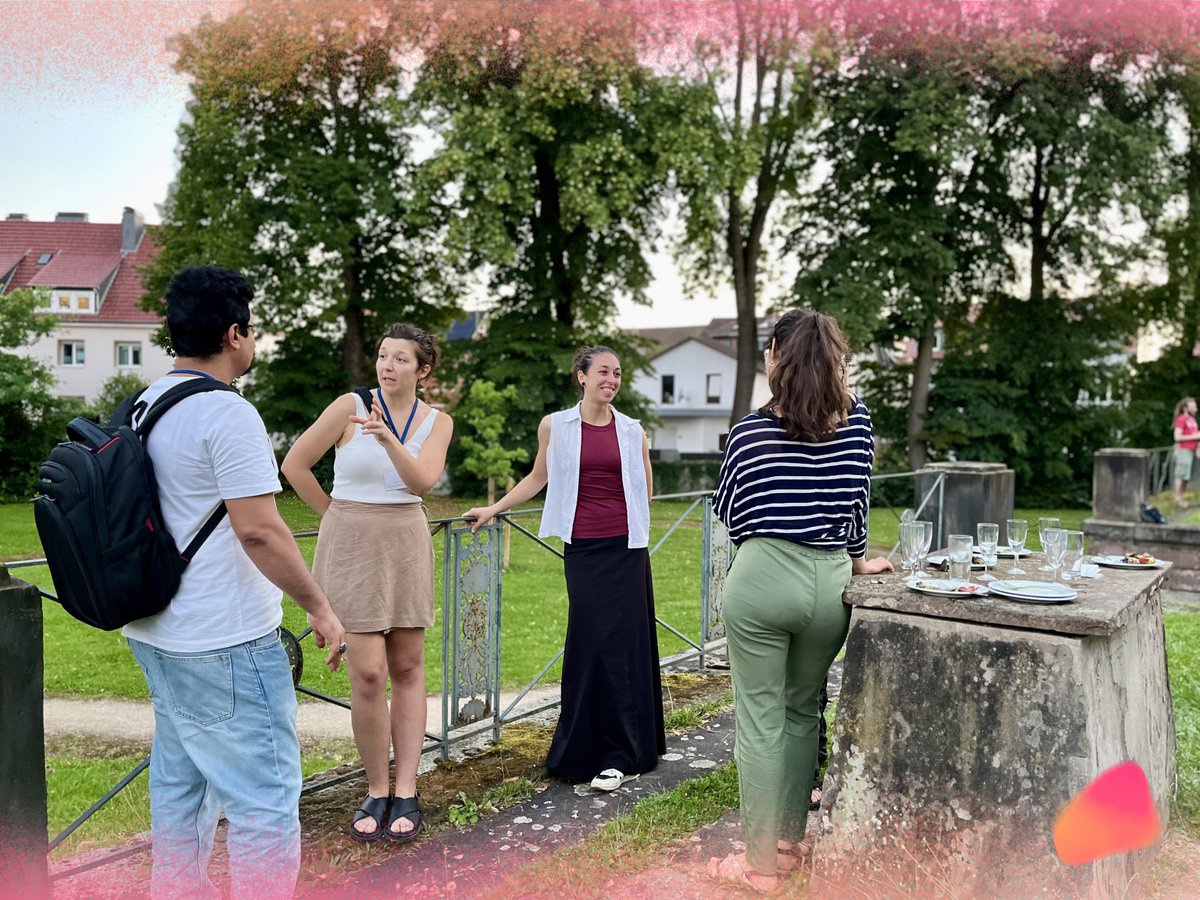 LinGoettingen's tweet photo. Started the DGfS Summer School with a wonderful evening reception! Great conversations, warm welcomes, and a perfect start to an exciting week ahead. 🎉 🥂

@vicomprogramme @DGfS_eV 

#lingoe #vicom https://t.co/q3j2bhVkGn