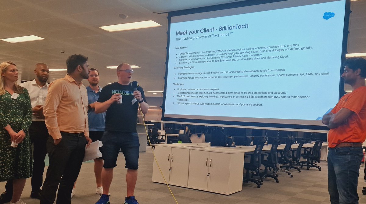 OnThePeiroll's tweet image. @mattbevins from Team3 attacking the BrillianTech™ challenge at tonight&apos;s #LDNArcs meetup.

I&apos;m loving how different the solution approaches are and how the architecture decisions drive the final design.

I&apos;m here for the networking but also the brain enbiggening 🧠💪🏻

@LDNArcs