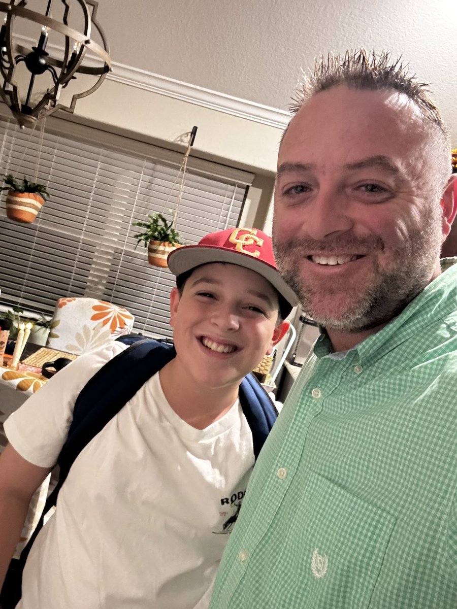 CoachMorris84's tweet image. First day of HS! Year 11 for me and we get to be on the same campus! #wherehastimegone