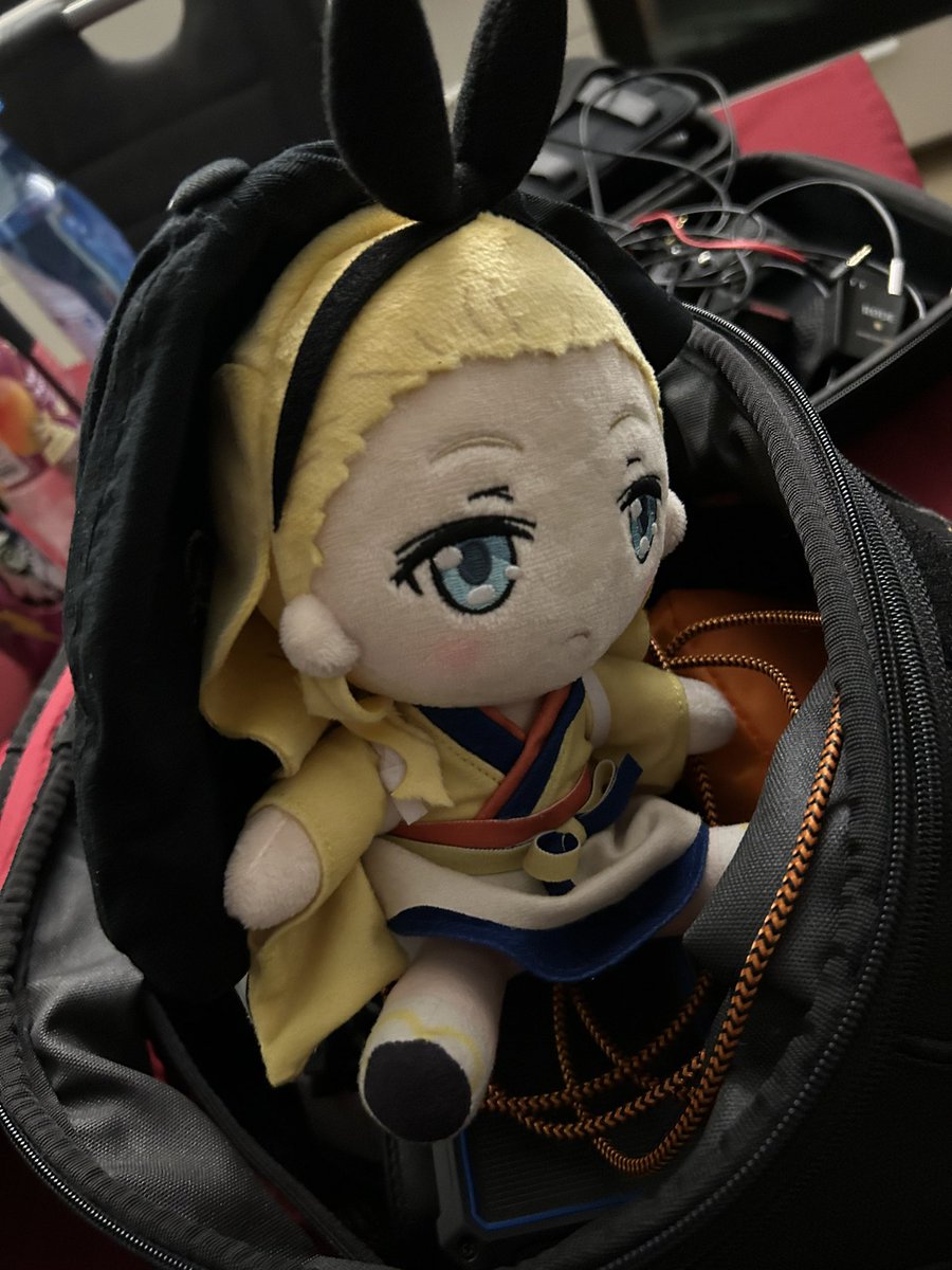 LycoRecoPlush's tweet photo. the caretaker planned a surprise motorcycle tour for us :)

we won‘t tell him that we already found out about it ;) https://t.co/Z2MmH4yQke