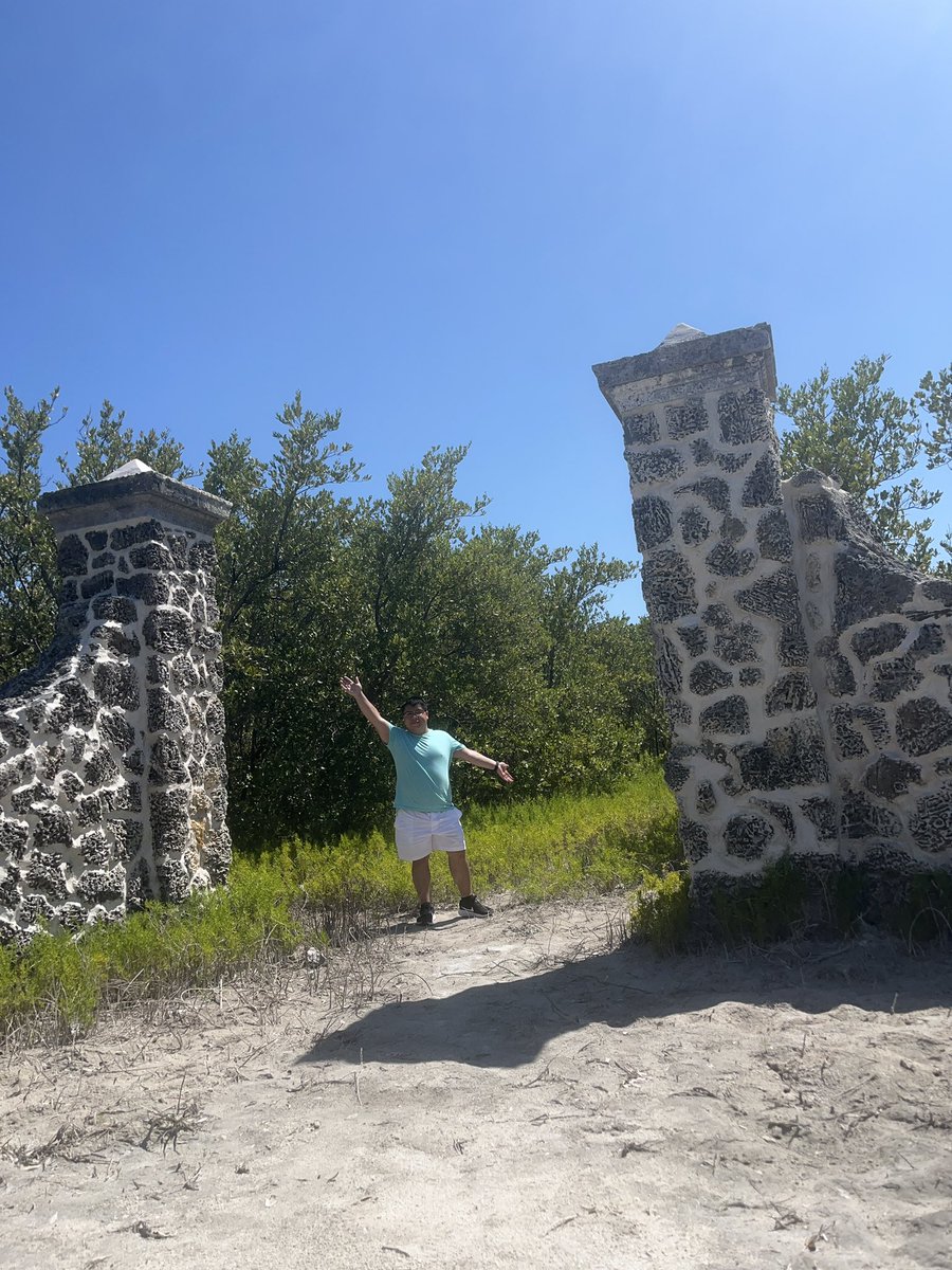 JCia069's tweet photo. A day at sea #Florida #nationalparksgeek #nps #biscaynenationalpark #bocachitakey #usa https://t.co/JdBSZoTlwt