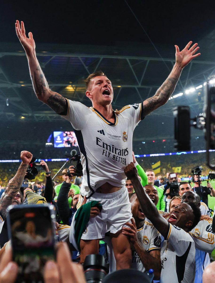 CubanoDesign's tweet image. Bastaron 45 minutos para extrañarte como nunca