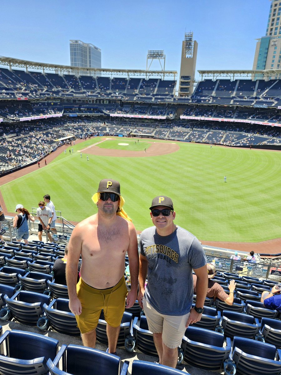 TheKoenekeHour's tweet photo. Being a Pittsburgh Pirates fan is not for the weak...

#LetsGoBucs https://t.co/0txeRtNU3T