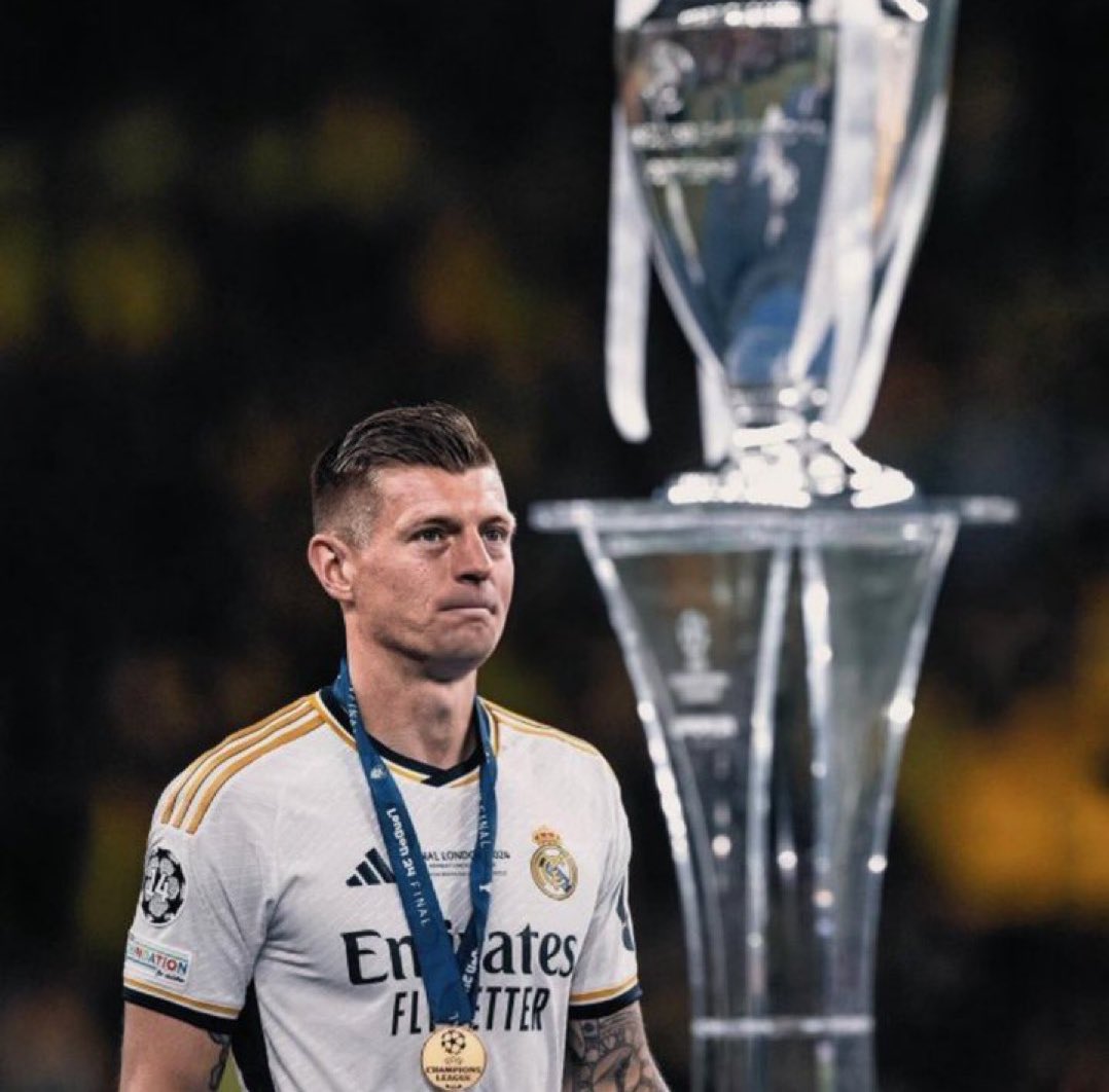totalcristiano's tweet photo. I miss you, @ToniKroos. https://t.co/21gLv5nqoM