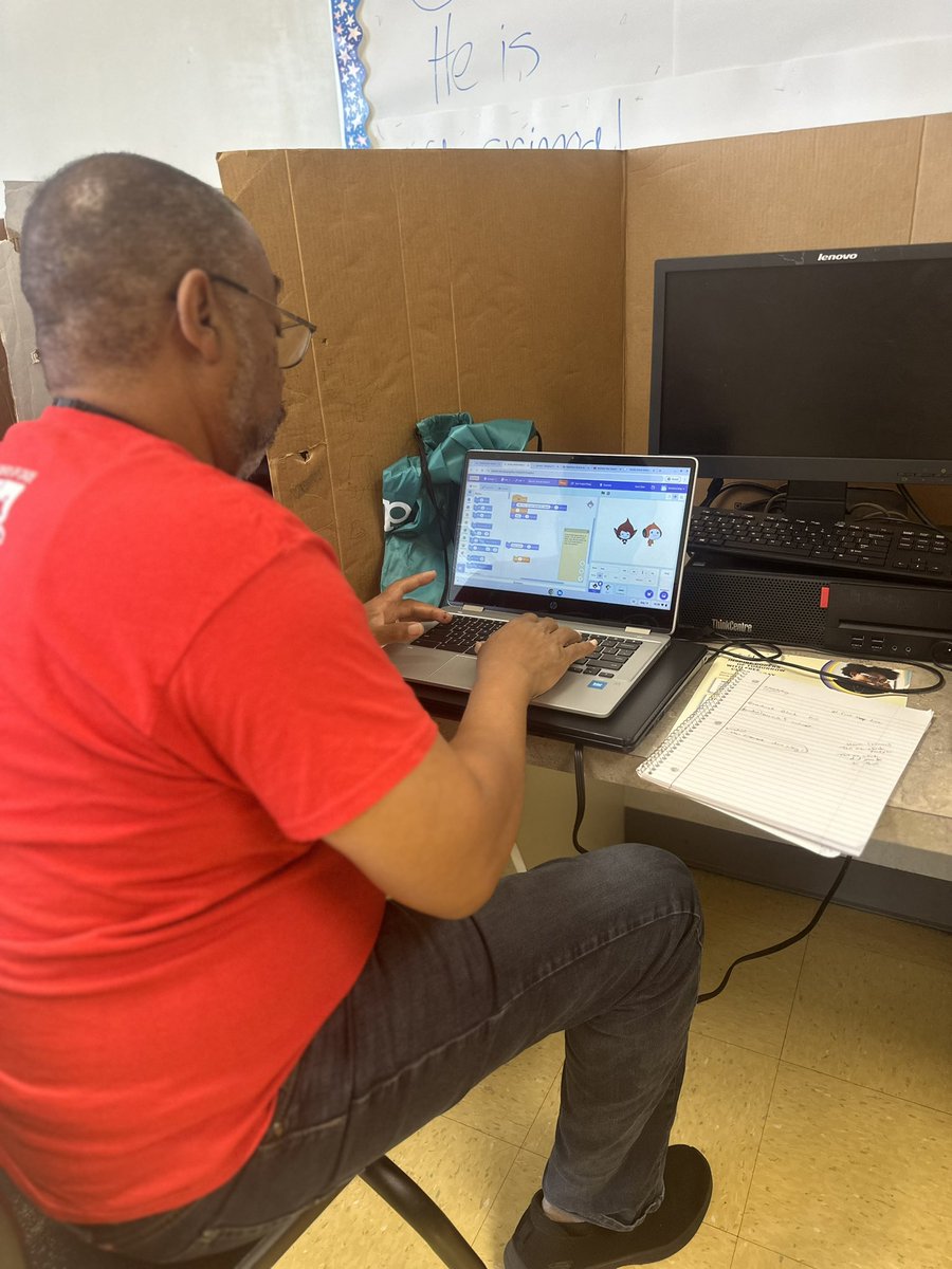 kim_seitz's tweet image. Day 2 of the phenomenal BootUp Scratch and Scratch Jr. professional learning with @MDCPS’ 2nd BootUp cohort. Teachers learning how to code content integrated projects with @scratch! #AmazonFutureEngineer #BootUpPD @MDCPSSTEAM @STEAMDesignated @BootUpPD @amazonnews @CodingMcKay