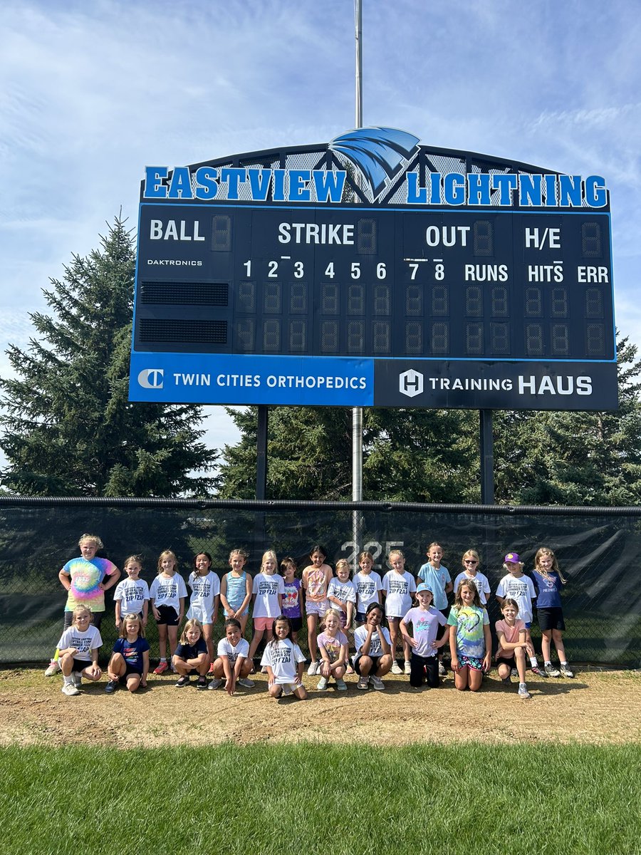 Eastview Softball tweet media