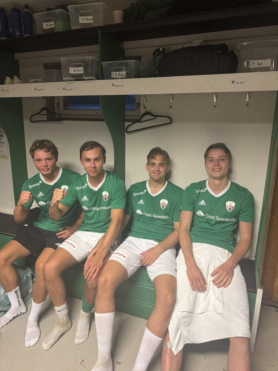 Kjører i gang høstsesongen med et smell! Gir oss ikke før det står 5-0 på tavla💚⚽️⚽️⚽️⚽️⚽️ Filip med BB og to kasser i dag💥