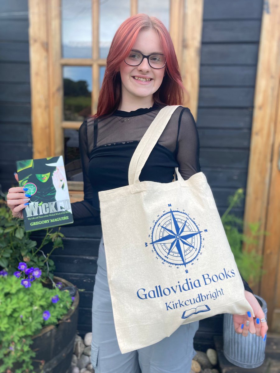 GallovidiaBooks tweet media