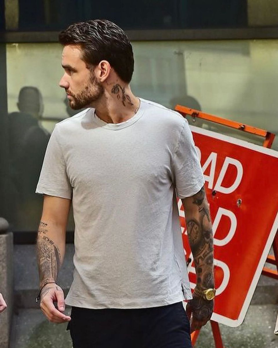 LPAHQ_'s tweet photo. 📸| Liam hoy en Manchester.

©️SplashNews https://t.co/9FEaqBkJlj