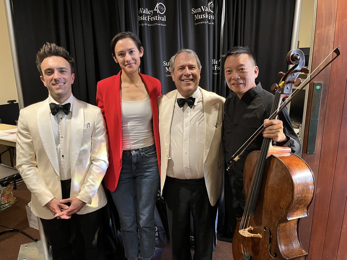 JohnWilsonPiano's tweet photo. After a wonderful Beethoven Triple Concerto @SVMusicFestival https://t.co/wxPDDQBFyi