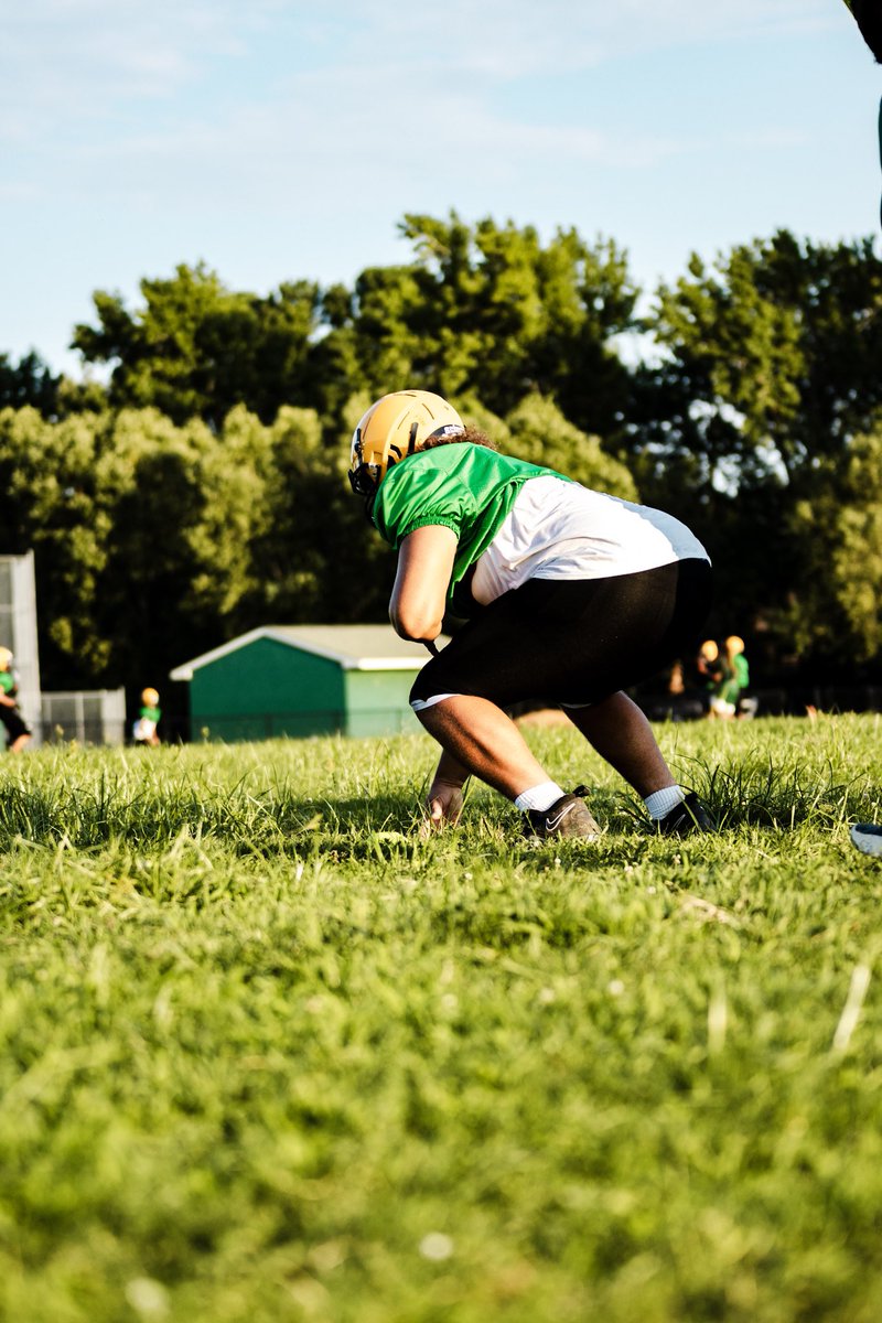 CalebJSmith55's tweet photo. Senior Szn loading.. 💛💚 https://t.co/zKZY7kkbm6