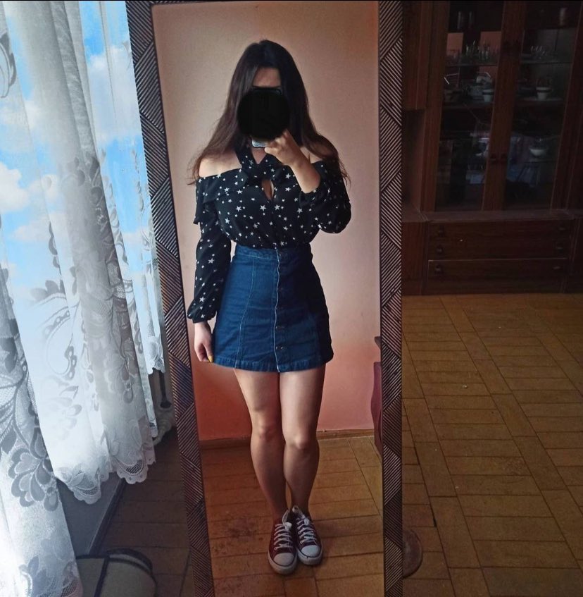 Eteği çıkarmamı ister misiniz 😈🥵