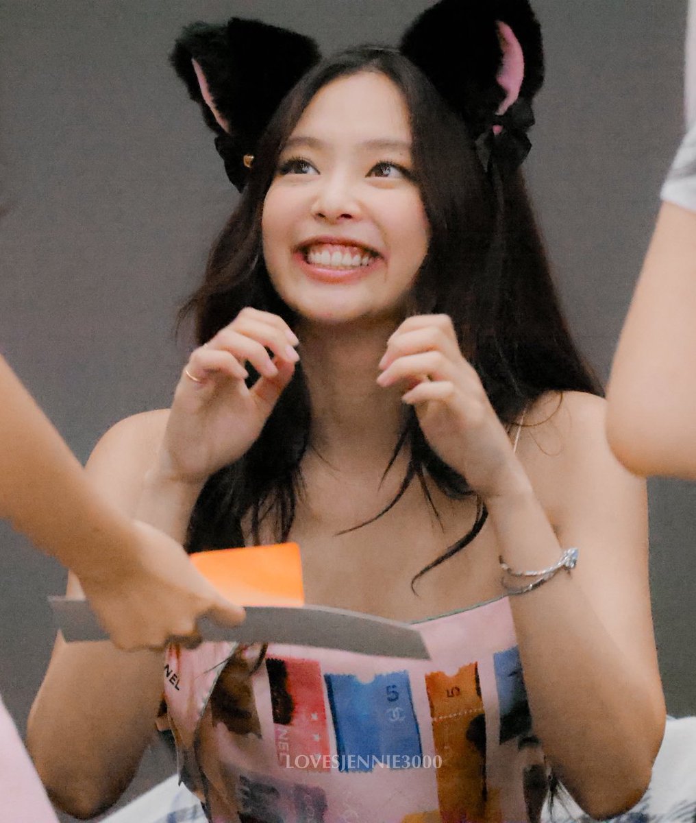 jennie (@jenniepics) on Twitter photo 