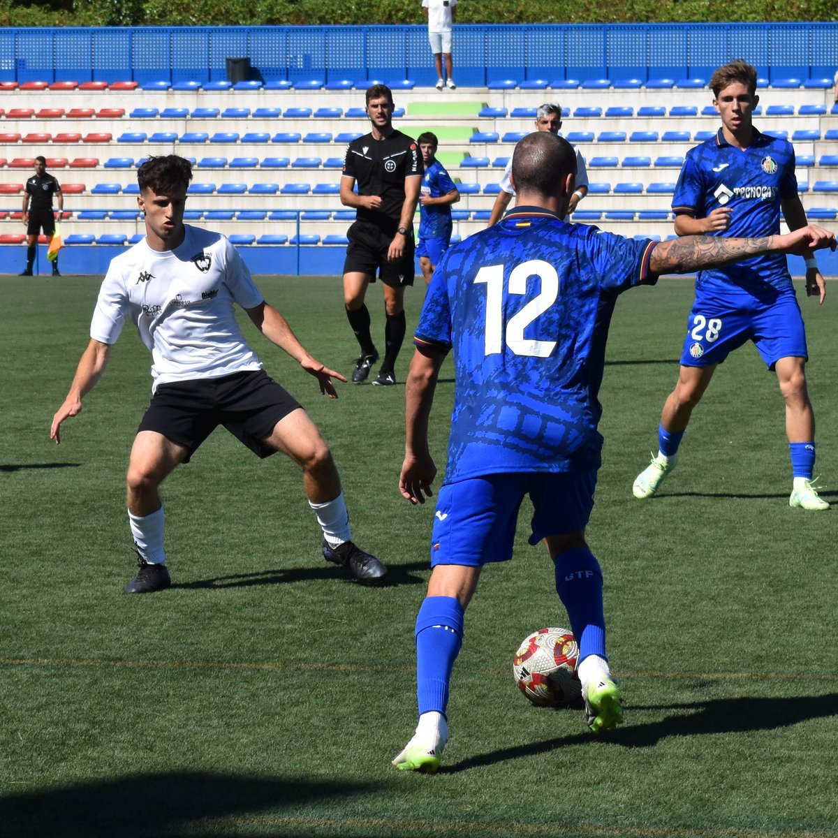 deporguada's tweet photo. 🟣La cantera siempre al servicio del primer equipo.

¡Gran partido, chicos! 💪
#Nico #Fidalgo 
@CDG_cantera https://t.co/JawDnt3kJl