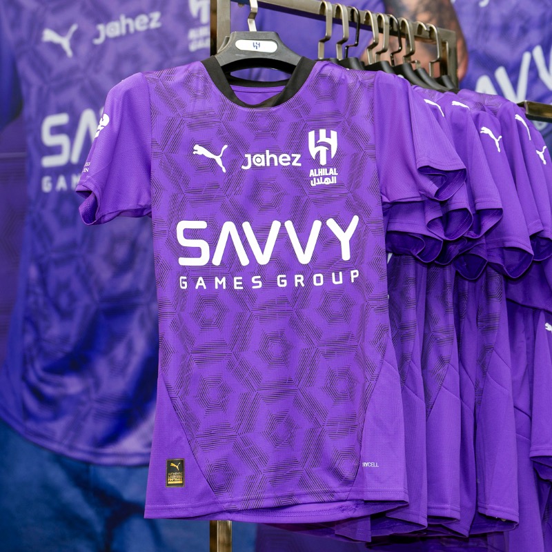 Alhilal_EN's tweet photo. The new 24/25 third kit is inspired by the leadership of #AlHilal 💜
Buy it now from:
📍Al Hilal Store
📲 BLU App
#PlayForReal