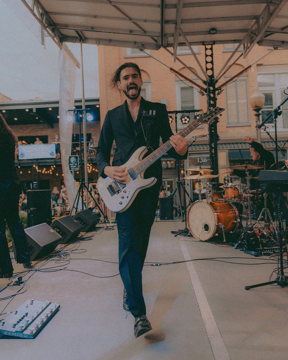 karalyn_hope's tweet photo. @MarinaCityBand // AUGUST 10 IN BINGHAMTON, NY ✨📸🫶🏻 https://t.co/sfYlOUlVGp