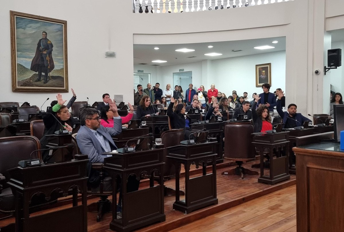 POR MAYORÍA EL CONCEJO DECIDIÓ RECHAZAR LA INCORPORACIÓN DE JAVIER RUIZ 

<a href="/ConcejoLR/">Concejo Deliberante de La Rioja</a>