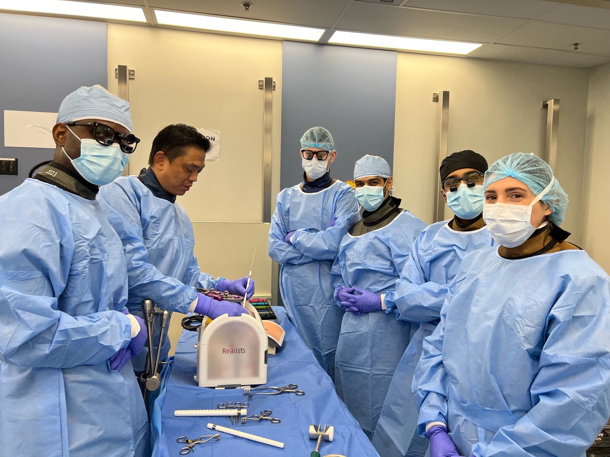 MGB Neurosurgery tweet media