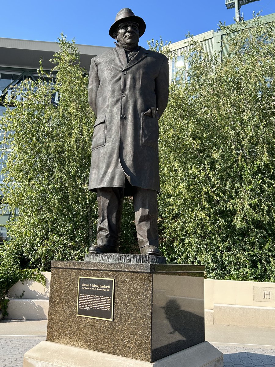 jeritz1's tweet image. On a whim, decided to go to Green Bay and tour Lambeau Field. What history