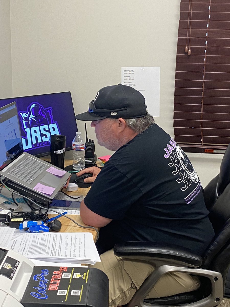 JASArockets's tweet photo. Jasa teachers are hard at work today! We love our students. #jasarockets #jmcss https://t.co/dpA3fFXWpC