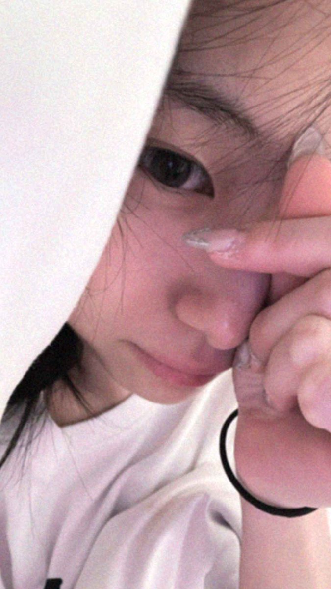 ﹙🫧﹚⊹ 14.08.24

⇢🦊 à posté une nouvelle photo sur bubble 

#YOUNGEUN #서영은 #ヨンウン
#KEP1ER #케플러와 #ケプラー