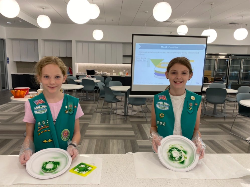 TokyoElectronUS's tweet photo. #TeamTEL had an incredible time with the #GirlScouts of Silver Sage in Boise, ID for our STEM Career Exploration Day! From hands-on semiconductor activities to meeting our mascot Chip, we had a blast inspiring the next generation of young innovators!👩‍🔬 #STEMEducation https://t.co/JckkXiX3n9