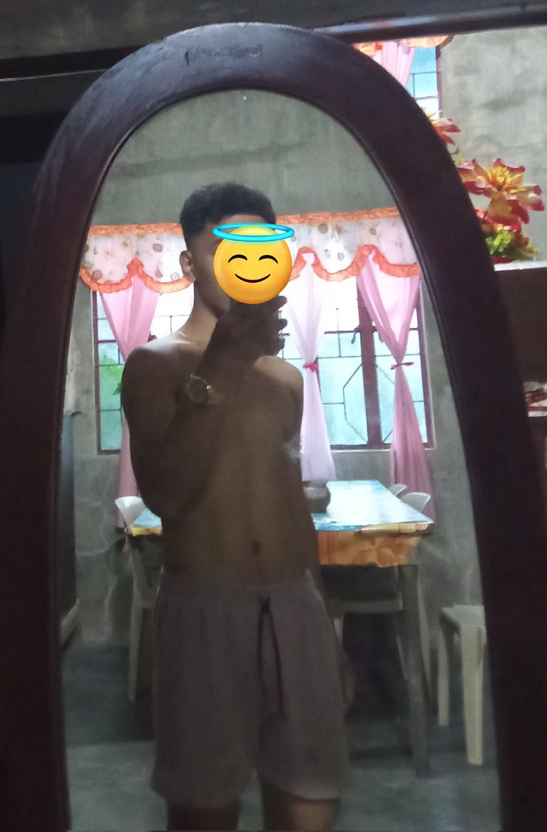 Felix56948696's tweet photo. Di kamo sang 20 y/old na namit?
#iloilocity https://t.co/Hm24HmNkm9
