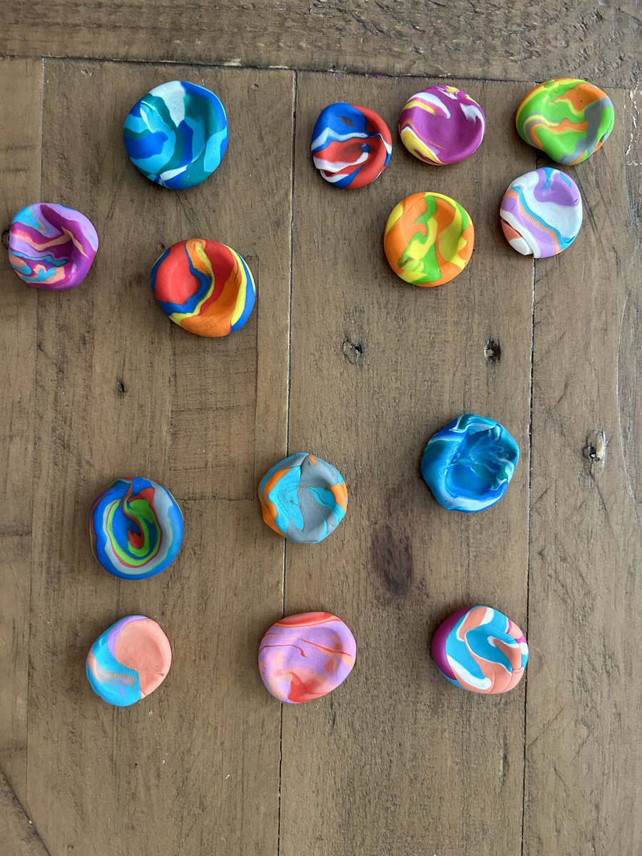 Loved making our own worry stones to help us when we’re feeling anxious 🥰🥰