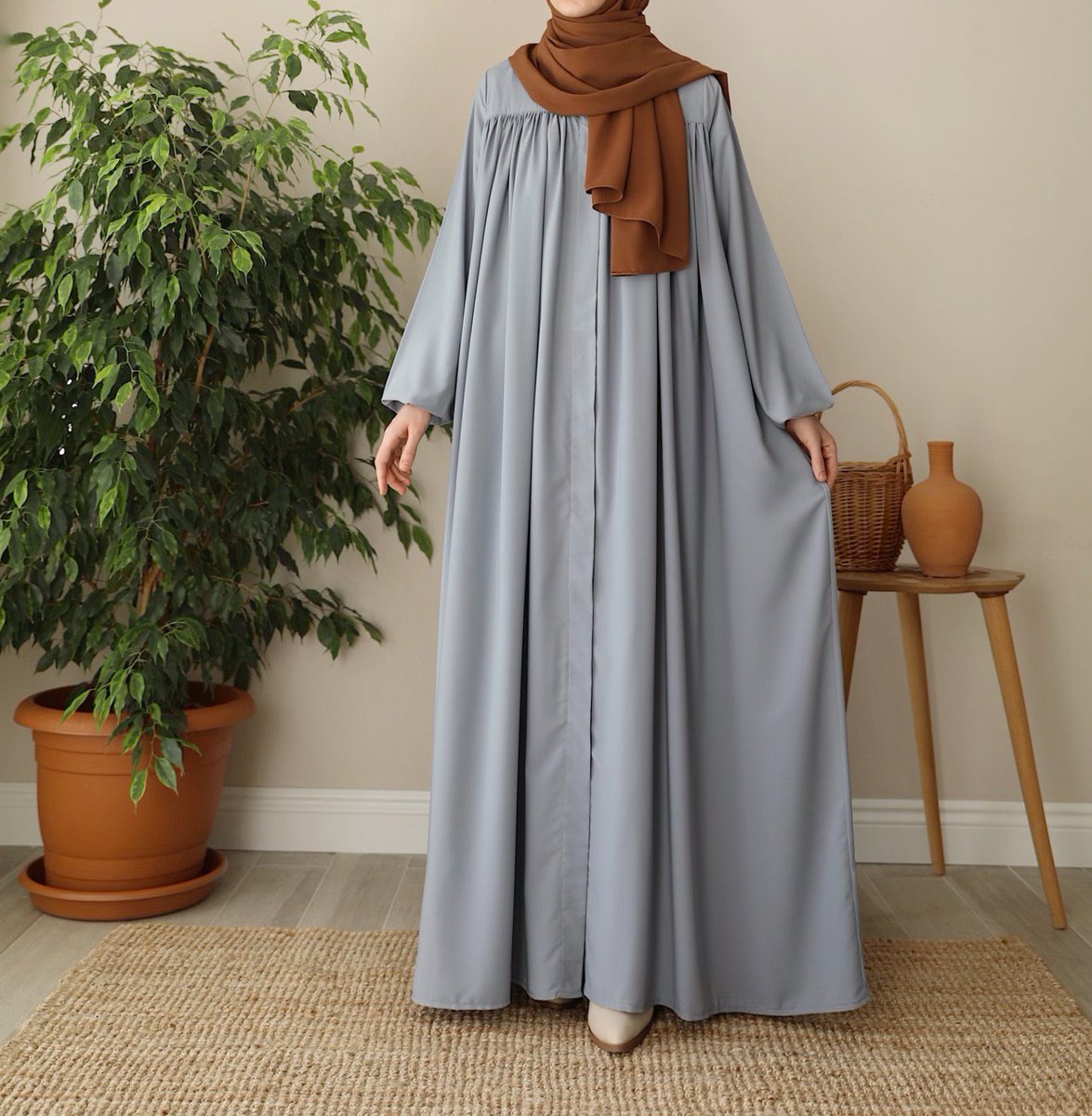 Robalı Ferace Gri🩶

Bütün bedenleri güncellendi. Kampanyalı fiyatından yararlanmak için sitemizi ziyaret edebilirsiniz:

raqqaofficial.com/urun/robali-fe…