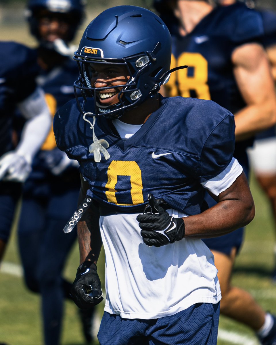 Toledo Football tweet media